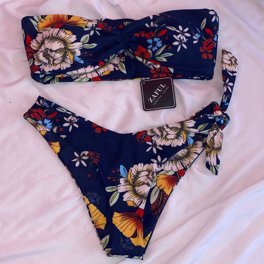 zaful blue flowered bathing suit